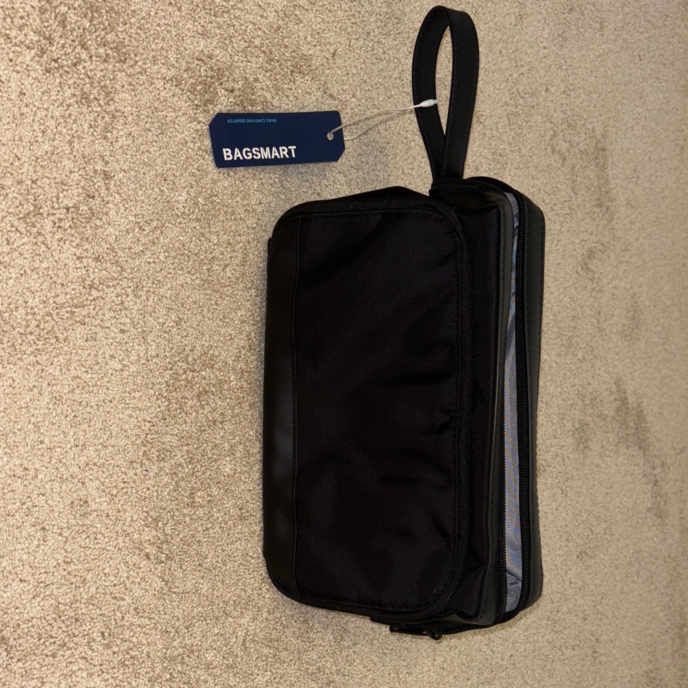 BAGSMART Men's Black Toiletry Bag